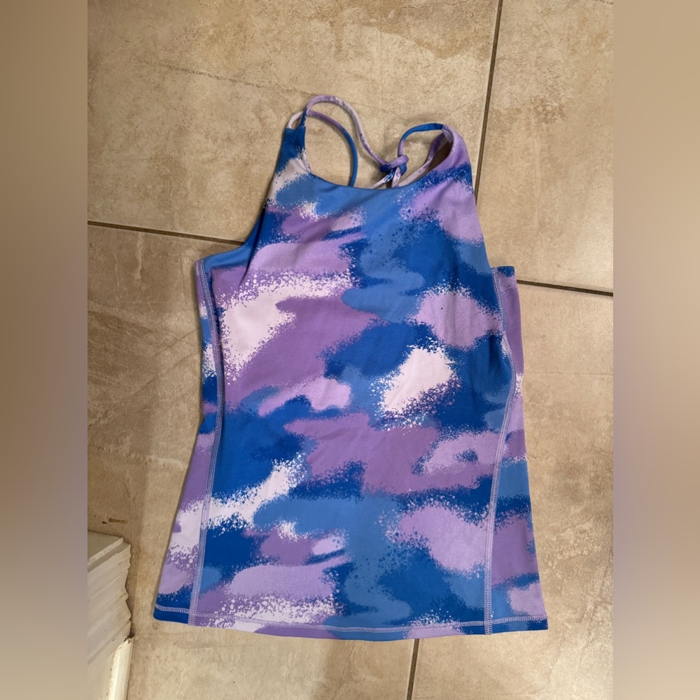 Tank top all in motion target brand. youth large gently used great condition.